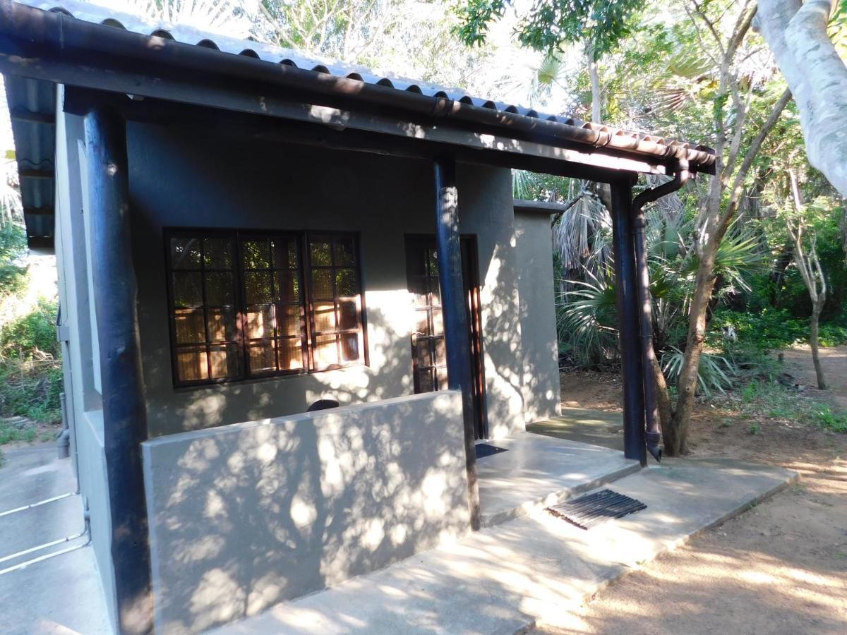 Isinkwe Bush Camp Villa Hluhluwe Exterior photo